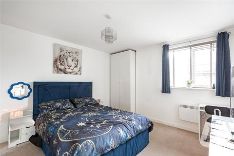 2 bedroom apartment for sale, Ramsden Court, Golden Jubilee Way, Wickford, Essex, SS12