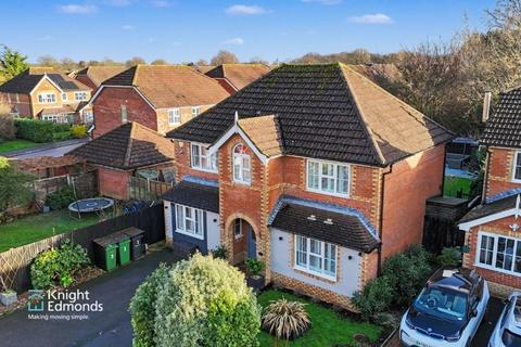 4 bedroom detached house for sale, Brooker Close, Boughton Monchelsea, ME17