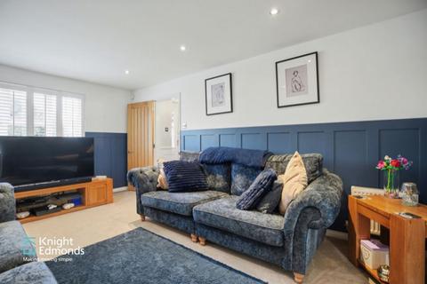 4 bedroom detached house for sale, Brooker Close, Boughton Monchelsea, ME17