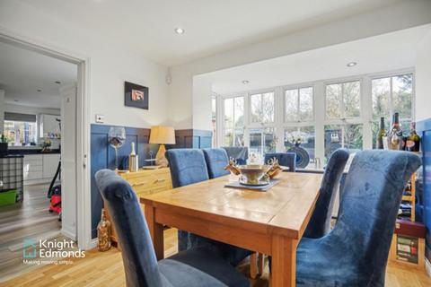 4 bedroom detached house for sale, Brooker Close, Boughton Monchelsea, ME17
