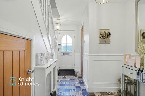 4 bedroom detached house for sale, Brooker Close, Boughton Monchelsea, ME17
