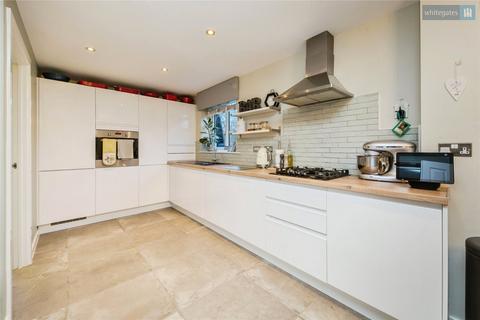 4 bedroom detached house for sale, Brydson Crescent, Wistaston, Crewe, Cheshire, CW2
