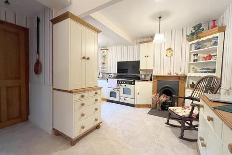 undefined, Abbeycwmhir, Llandrindod Wells
