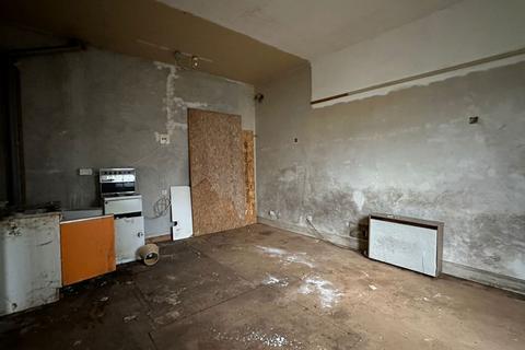 2 bedroom flat for sale, Flat 2 October House, 26 Birdhurst Rise, South Croydon, Surrey, CR2 7ED