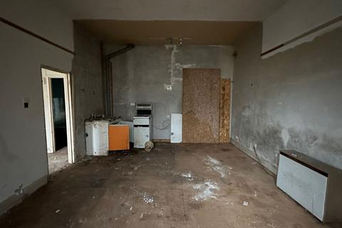 2 bedroom flat for sale, Flat 2 October House, 26 Birdhurst Rise, South Croydon, Surrey, CR2 7ED