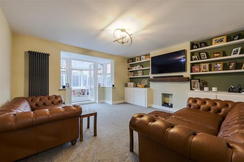 4 bedroom detached house for sale, Trentholme Drive, Messingham