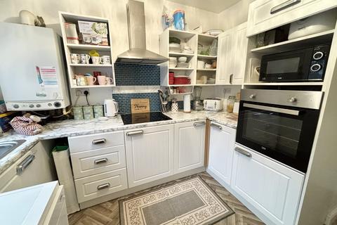 2 bedroom bungalow for sale, Lyddesdale Avenue, Cleveleys FY5
