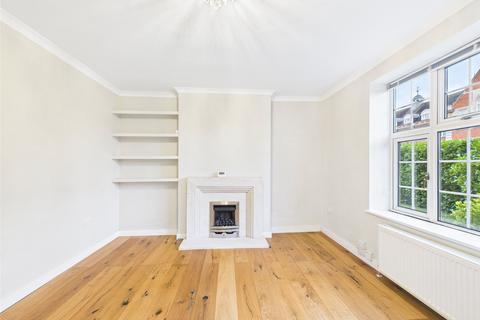 2 bedroom apartment to rent, Clifden Court, Twickenham