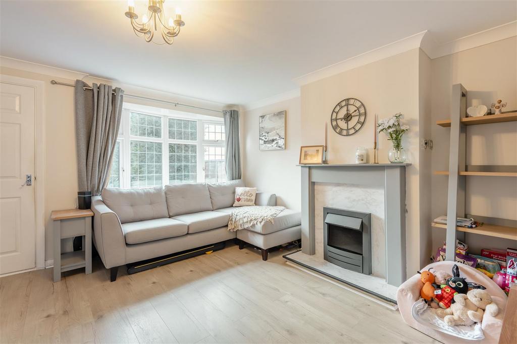 8675854-interior13.jpg
