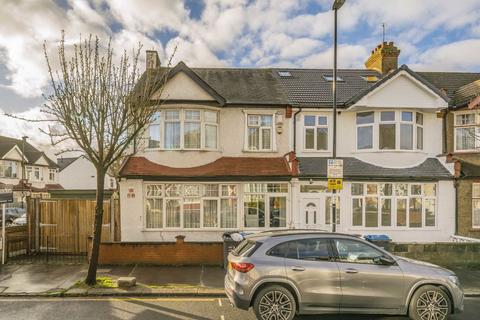 3 bedroom end of terrace house for sale, Bishops Park Road, London