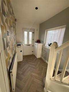 4 bedroom semi-detached house to rent, Hodge Hill Road, Birmingham B34