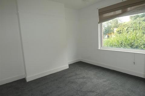 2 bedroom flat to rent, Avondale Road, Byker