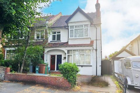 59A Park Lane, Carshalton, Surrey, SM5 3EE