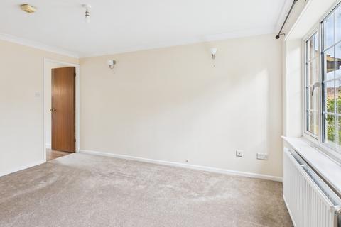 2 bedroom terraced house for sale, St Bedes Gardens, Cambridge