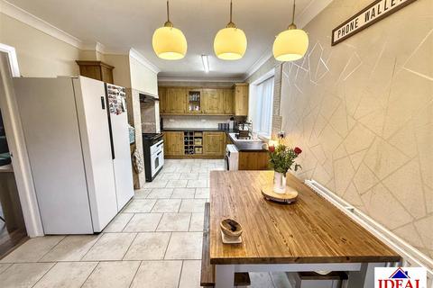 undefined, Shakespeare Avenue, Campsall, Doncaster