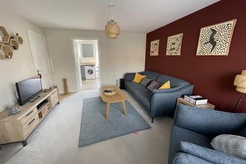 3 bedroom semi-detached house for sale, Maes Delfryn, Llanelli