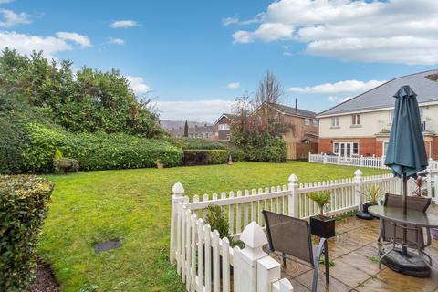 2 bedroom flat for sale, London Road, High Wycombe HP10