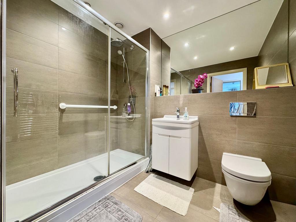 Family bathroom
