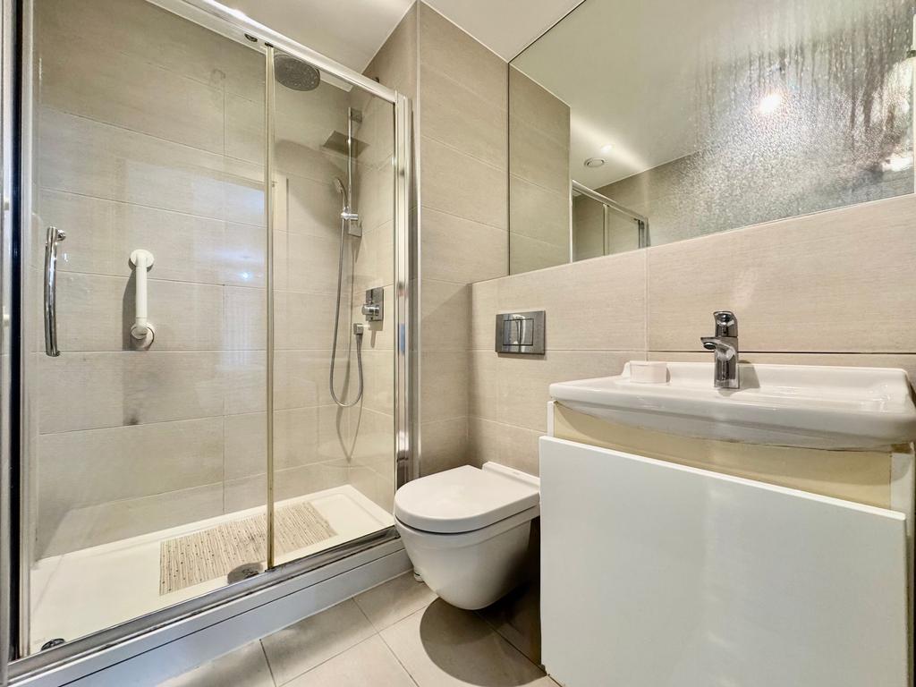 En-suite shower room