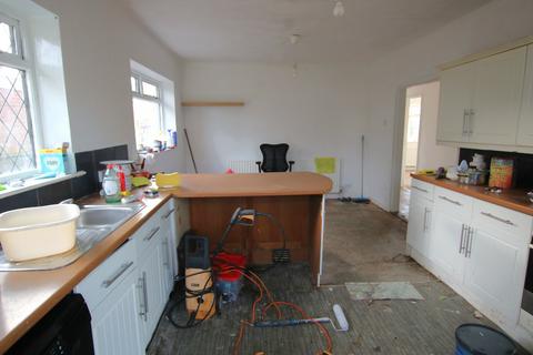 3 bedroom bungalow for sale, Winslow Close, Penwortham, Preston