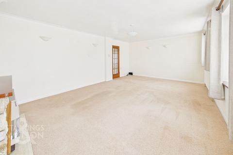 3 bedroom semi-detached house for sale, Linacre Avenue, Sprowston, Norwich