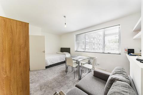 Studio to rent, Ospringe House, Wootton Street London SE1