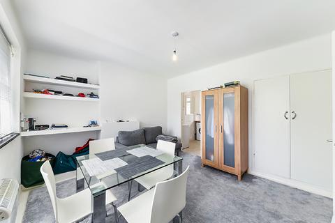 Studio to rent, Ospringe House, Wootton Street London SE1