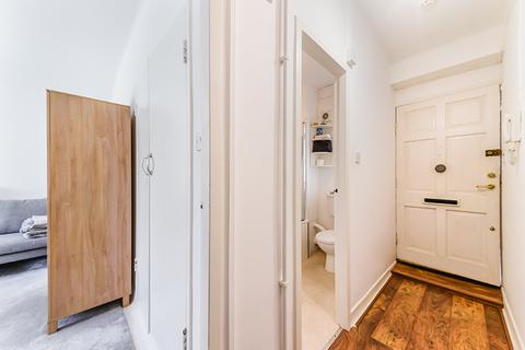 Studio to rent, Ospringe House, Wootton Street London SE1