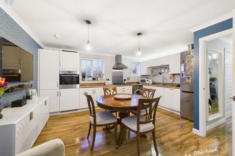 4 bedroom detached house for sale, Porter Lane, Kingsbrook