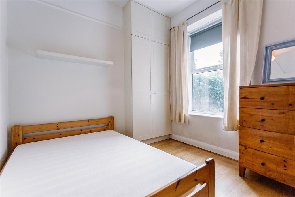 OO 8 A Victoria Rd 18.jpg