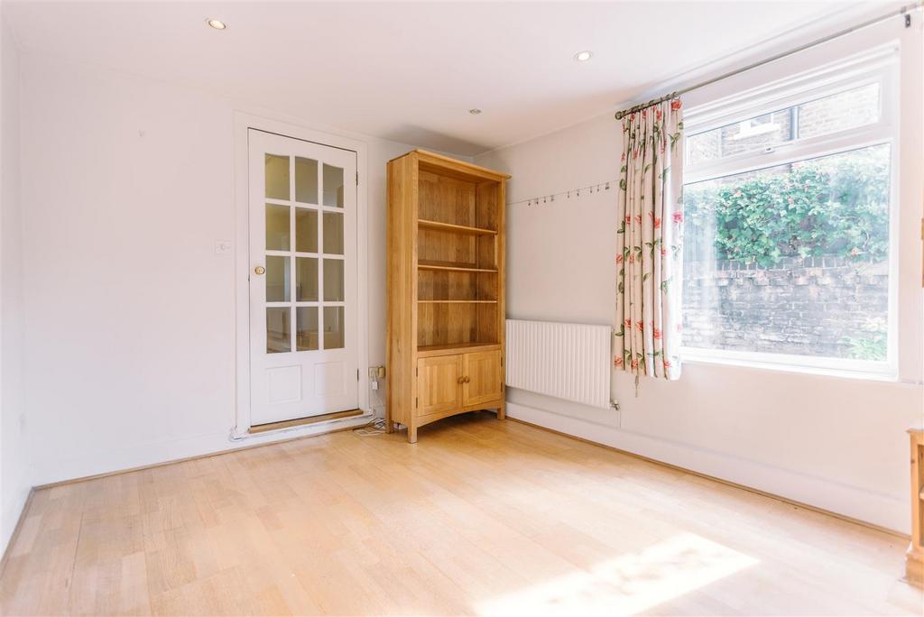 OO 8 A Victoria Rd 34.jpg