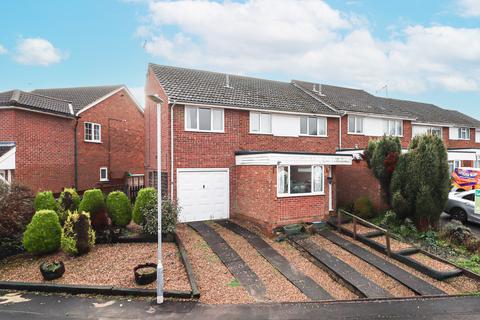 4 bedroom semi-detached house for sale, Broadstone Road, Harpenden, Hertfordshire, AL5