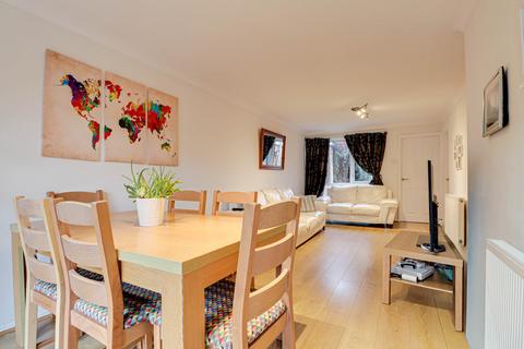 4 bedroom semi-detached house for sale, Broadstone Road, Harpenden, Hertfordshire, AL5
