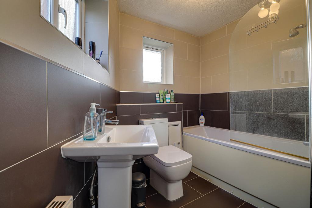 Ensuite Bathroom