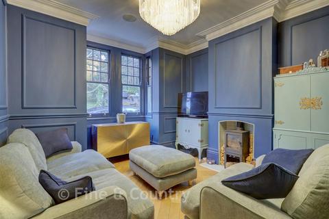 3 bedroom semi-detached house for sale, York Hill, Loughton, Essex