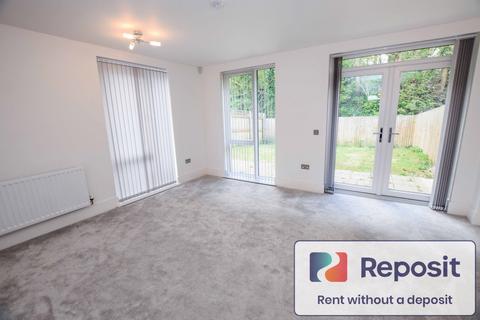3 bedroom semi-detached house to rent, Etchells Road, West Timperley, Altrincham, WA14