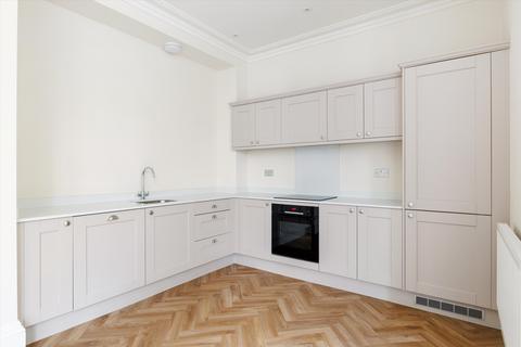 1 bedroom flat for sale, Cheltenham, Gloucestershire, GL52