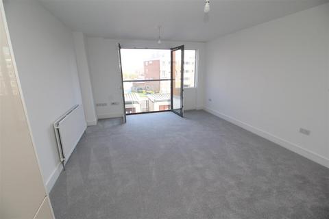 2 bedroom apartment to rent, Orchard Plaza, High Street, Poole