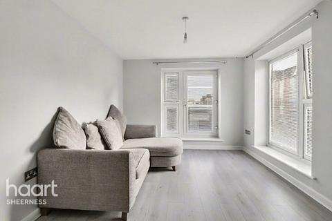 2 bedroom flat for sale, Myrtle Road, Sheerness