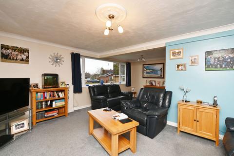 3 bedroom chalet for sale, Framlingham, Suffolk