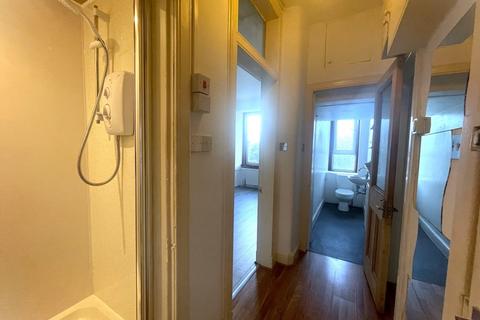 1 bedroom flat to rent, Albion Road, Leith EH7