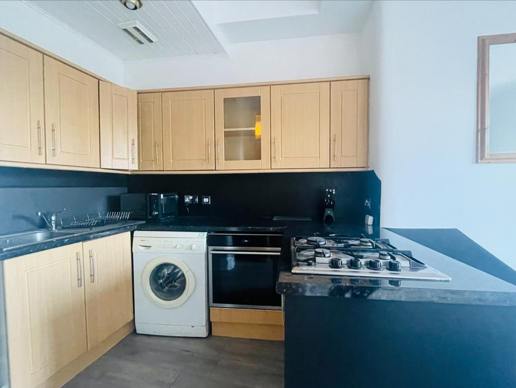Kitchen 2