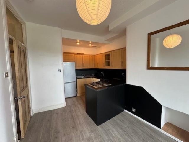 Kitchen pic 1