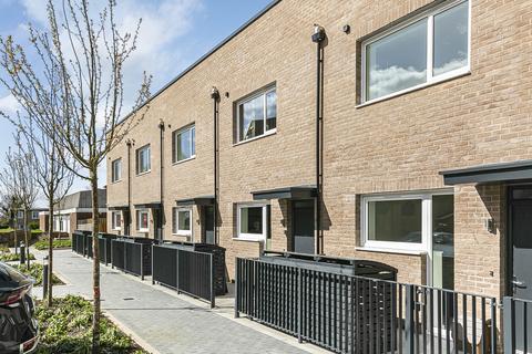 3 bedroom terraced house for sale, Harrier Way, Hatfield, Hertfordshire, AL10