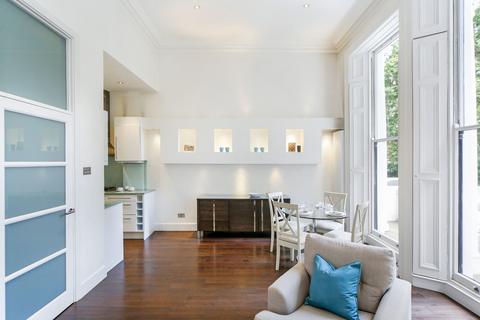 2 bedroom flat to rent, Courtfield Gardens, London, SW5