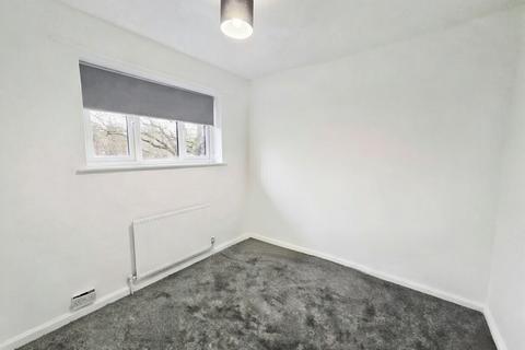 3 bedroom maisonette to rent, Watling Street, Radlett, WD7