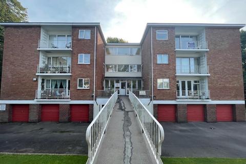 2 bedroom apartment to rent, Essex Close, Coventry CV5