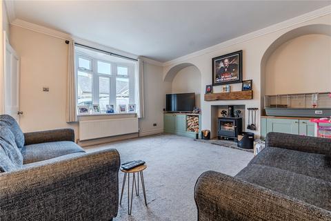 2 bedroom end of terrace house for sale, Ashtofts Mount, Guiseley, Leeds, West Yorkshire