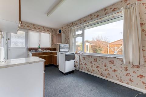 2 bedroom semi-detached bungalow for sale, Yew Tree Close, Bradwell