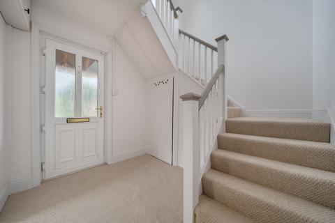 3 bedroom semi-detached house to rent, Lyburn Road, Salisbury SP5